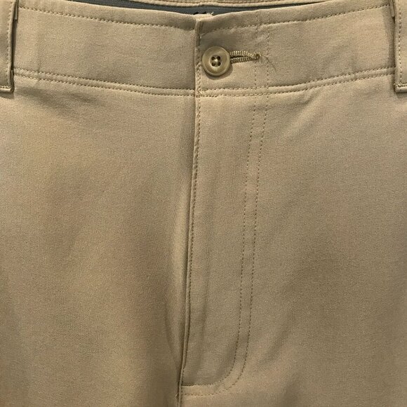 Ben Hogan Men's Flat Front 10 inch Golf Shorts in Tan Sz 38 Activewear Tennis - Picture 5 of 15